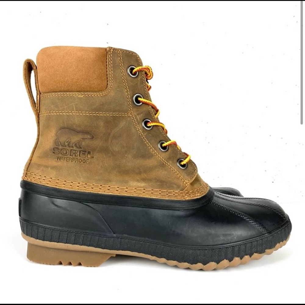Sorel Cheyanne II Leather Lace Duck Boots Chipmunk and Black Size 9.5